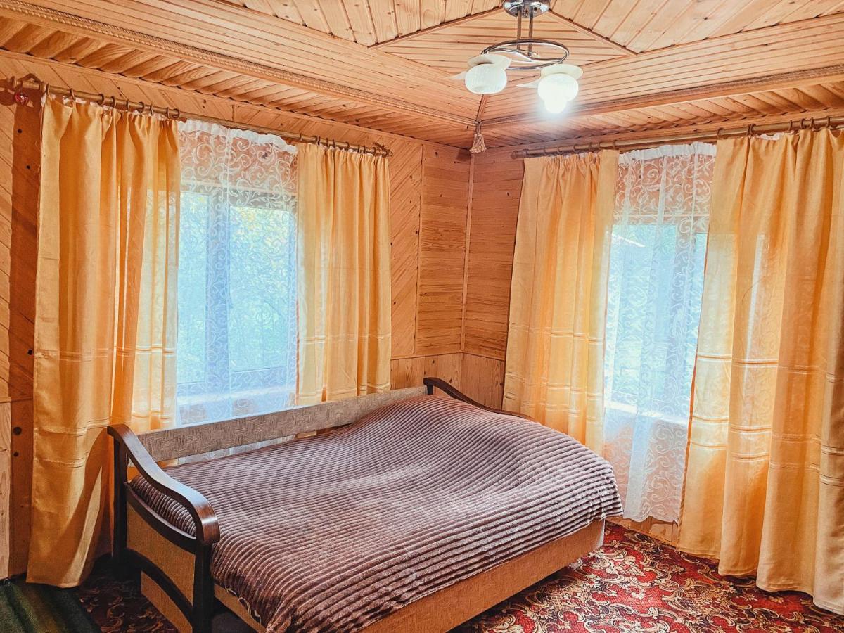 Hotel Вершина Карпат Krasnik Esterno foto