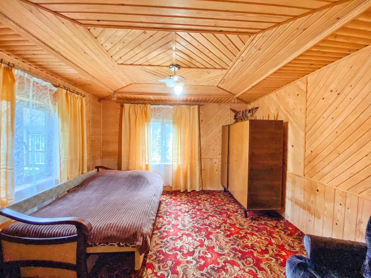 Hotel Вершина Карпат Krasnik Esterno foto